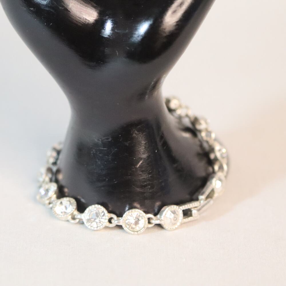 💎SAQ Tennis Bracelet Silver Tone Metal With Cystal Bevel Set Stones